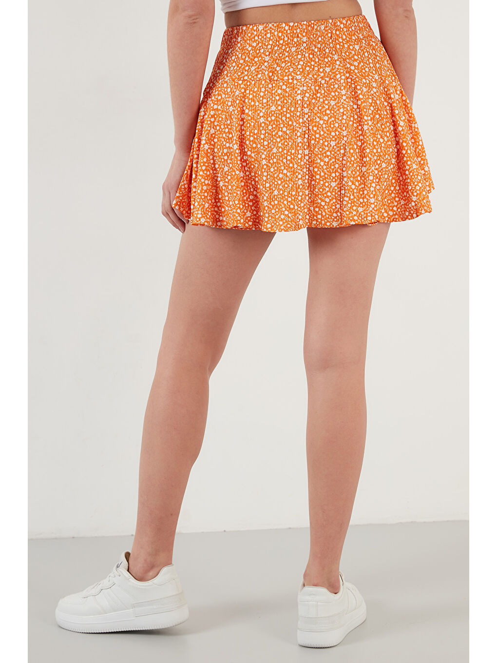 Turuncu Çiçekli Beli Lastikli Şort Etek 5864024-5