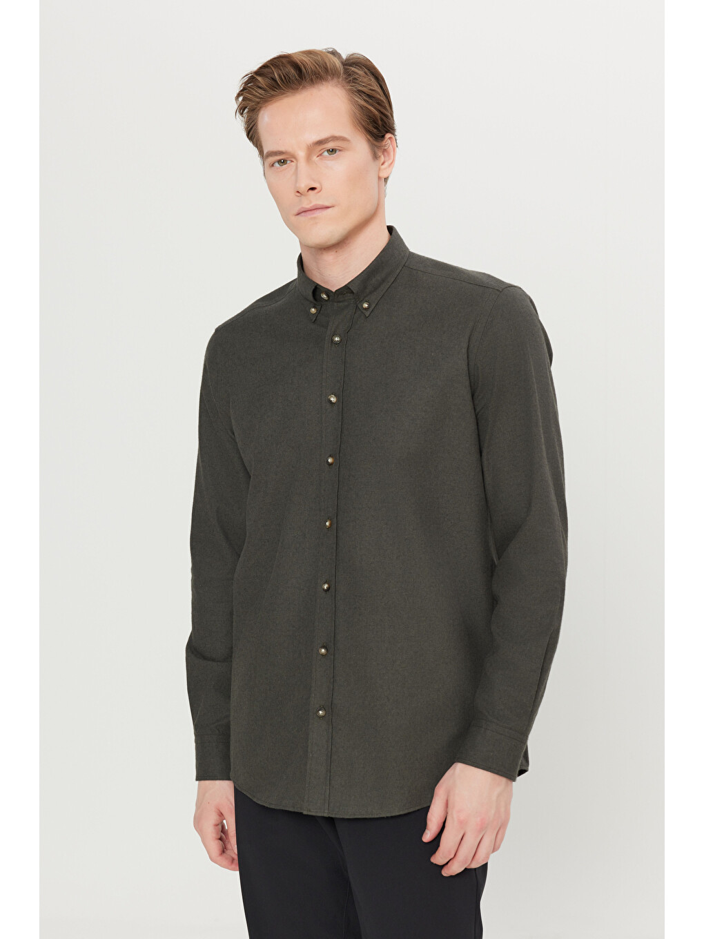 Erkek Haki Pamuklu Slim Fit Dar Kesim Düğmeli Yaka Diagonal Desenli Flanel Gömlek-2