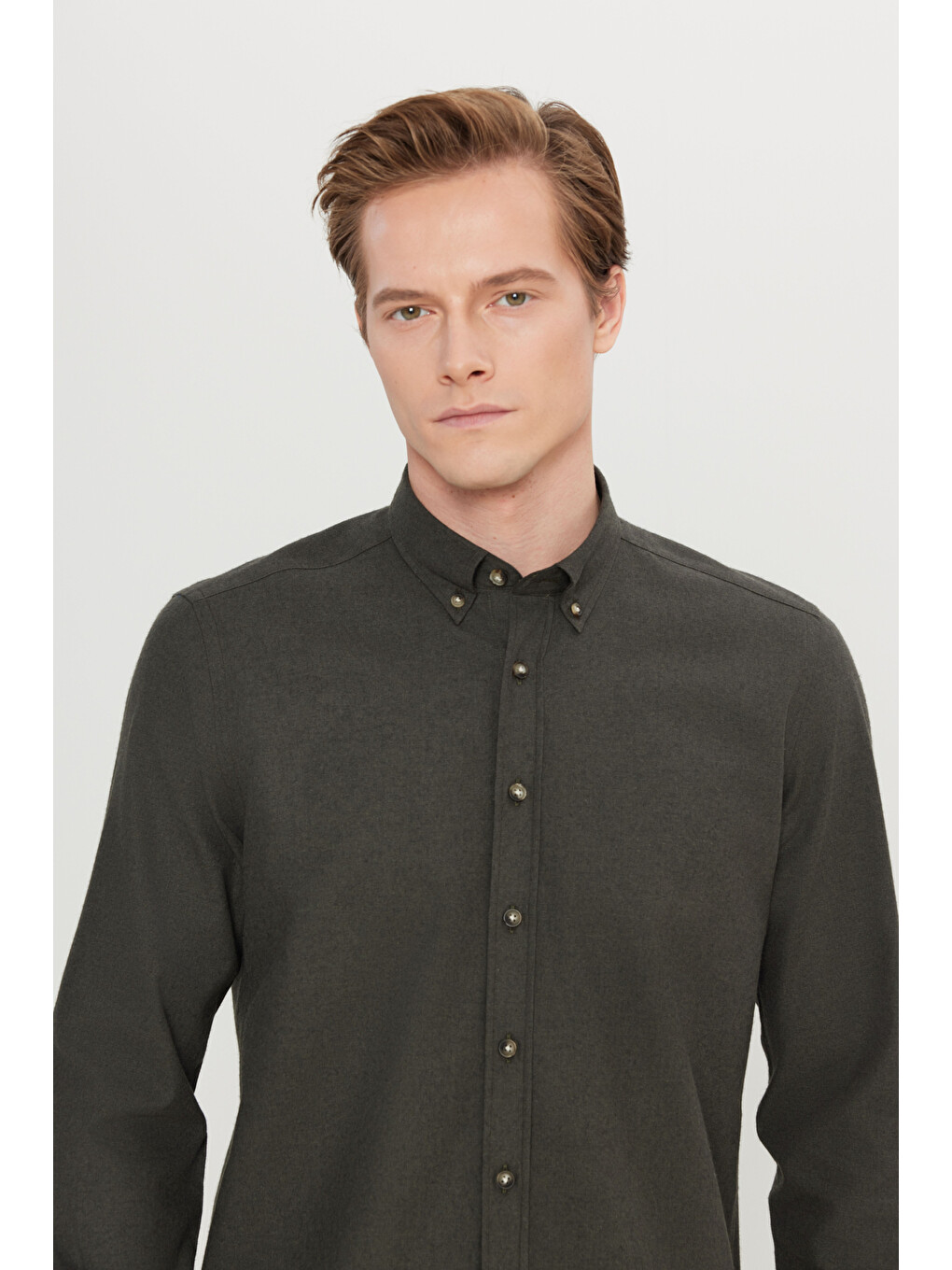 Erkek Haki Pamuklu Slim Fit Dar Kesim Düğmeli Yaka Diagonal Desenli Flanel Gömlek-3