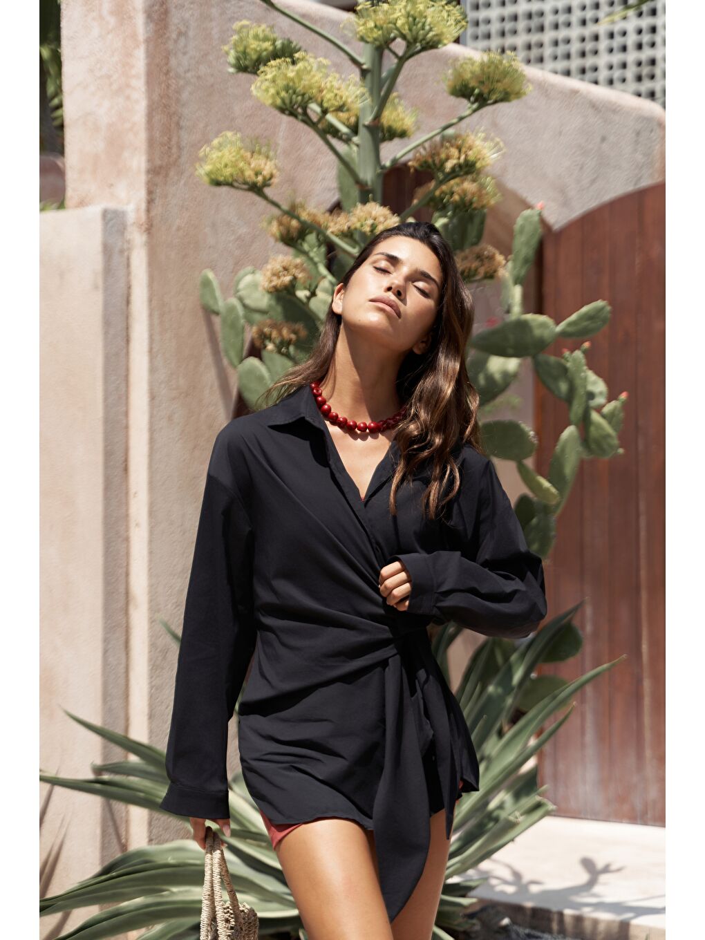 Ester Bağlamalı Siyah Gömlek-2