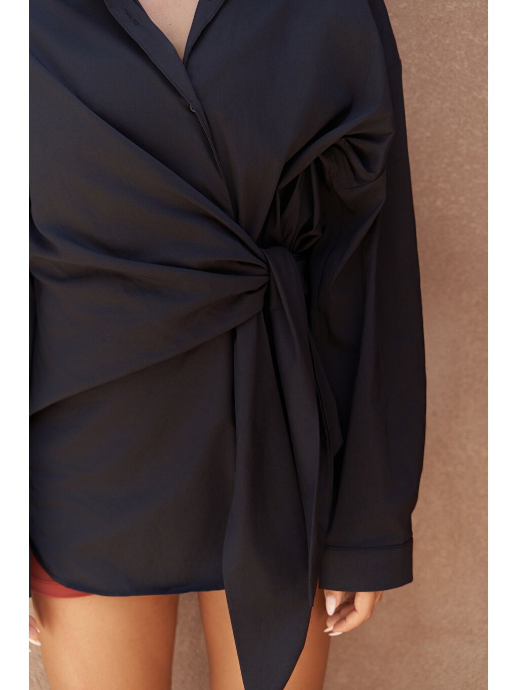 Ester Bağlamalı Siyah Gömlek-6