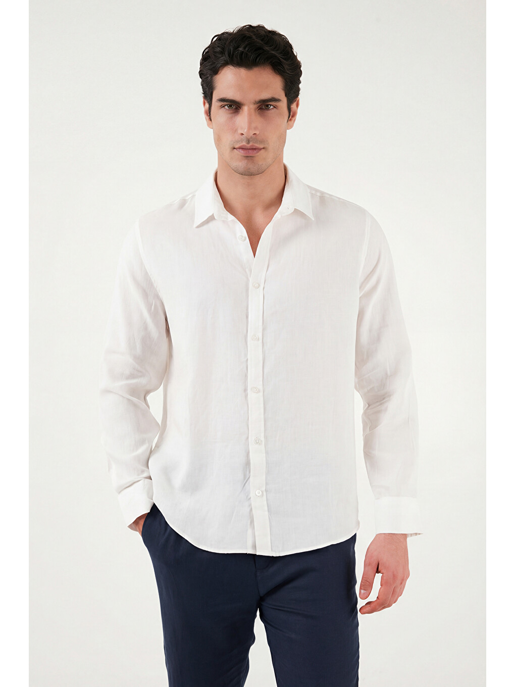 Beyaz Pamuklu Regular Fit Klasik Yaka Uzun Kollu % 100 Keten Gömlek Cf26s1210000-1