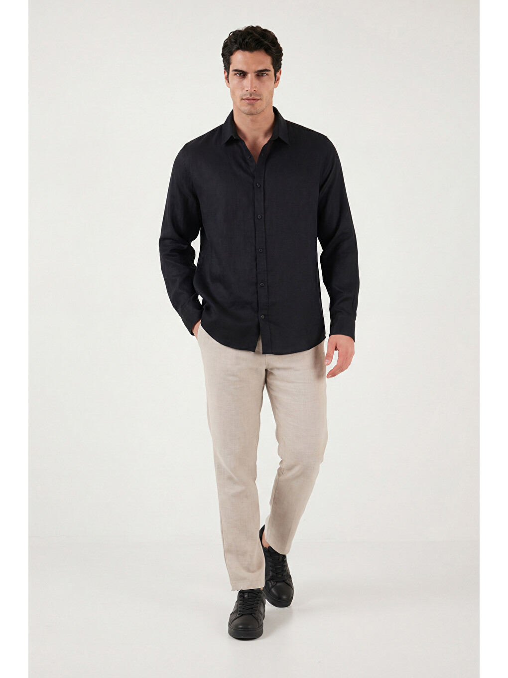 Siyah Pamuklu Regular Fit Klasik Yaka Uzun Kollu % 100 Keten Gömlek Cf26s1210000-4