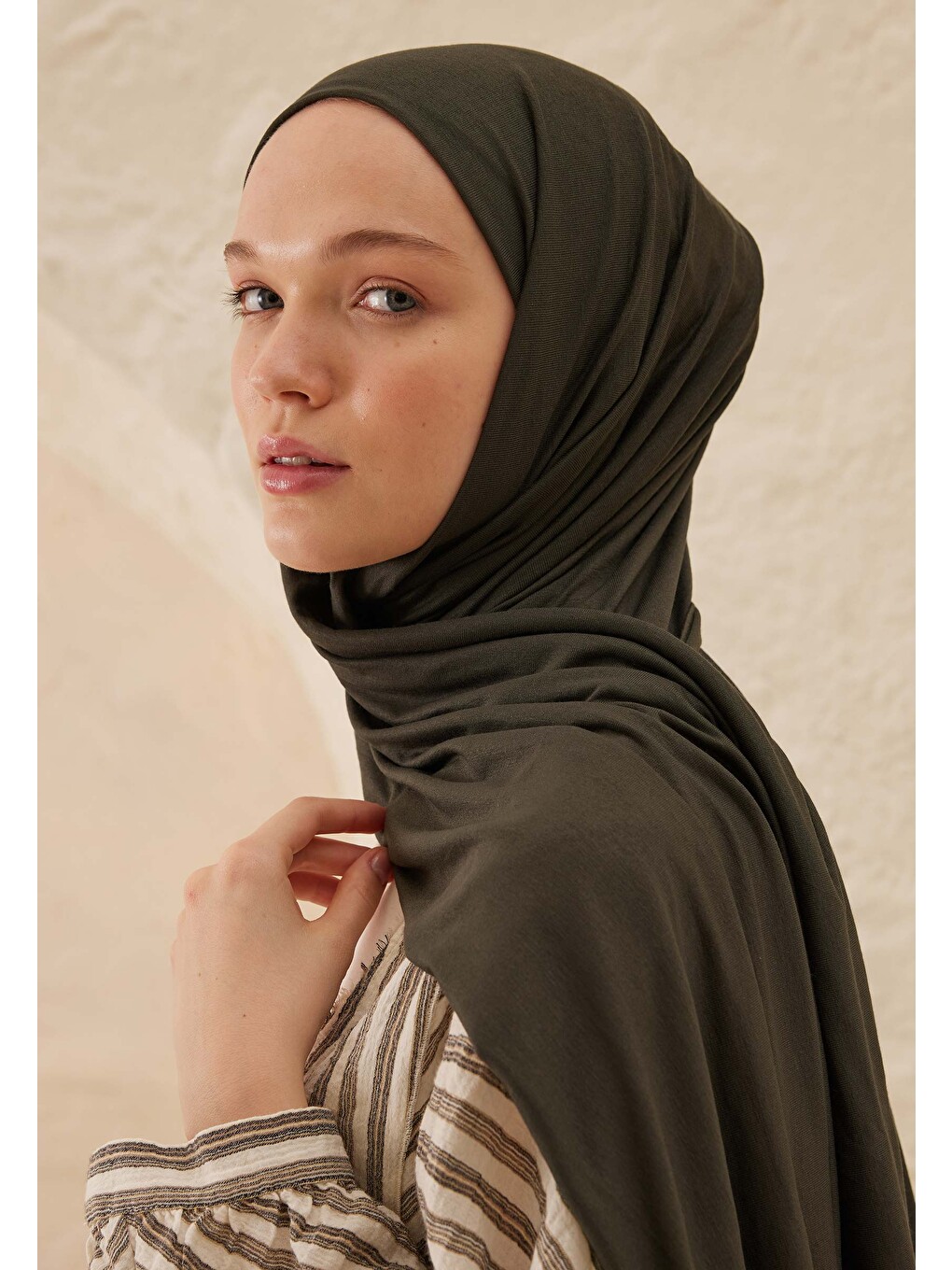 Siyah Penye Şal Kömür-3