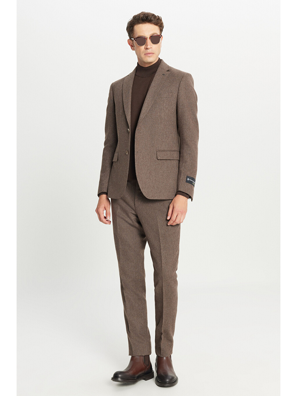 Erkek Kahverengi Yünlü Slim Fit Dar Kesim Mono Yaka Kapak Cepli Esnek Takım Elbise-1