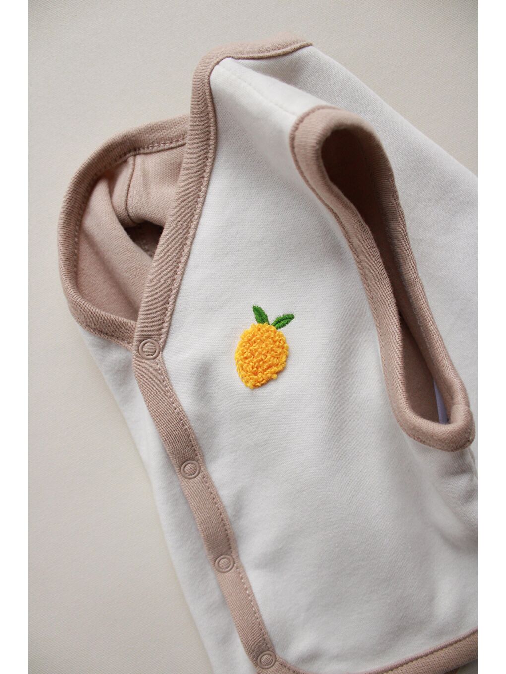 Ekru Limon Nakışlı Çift Taraflı Yelek-6