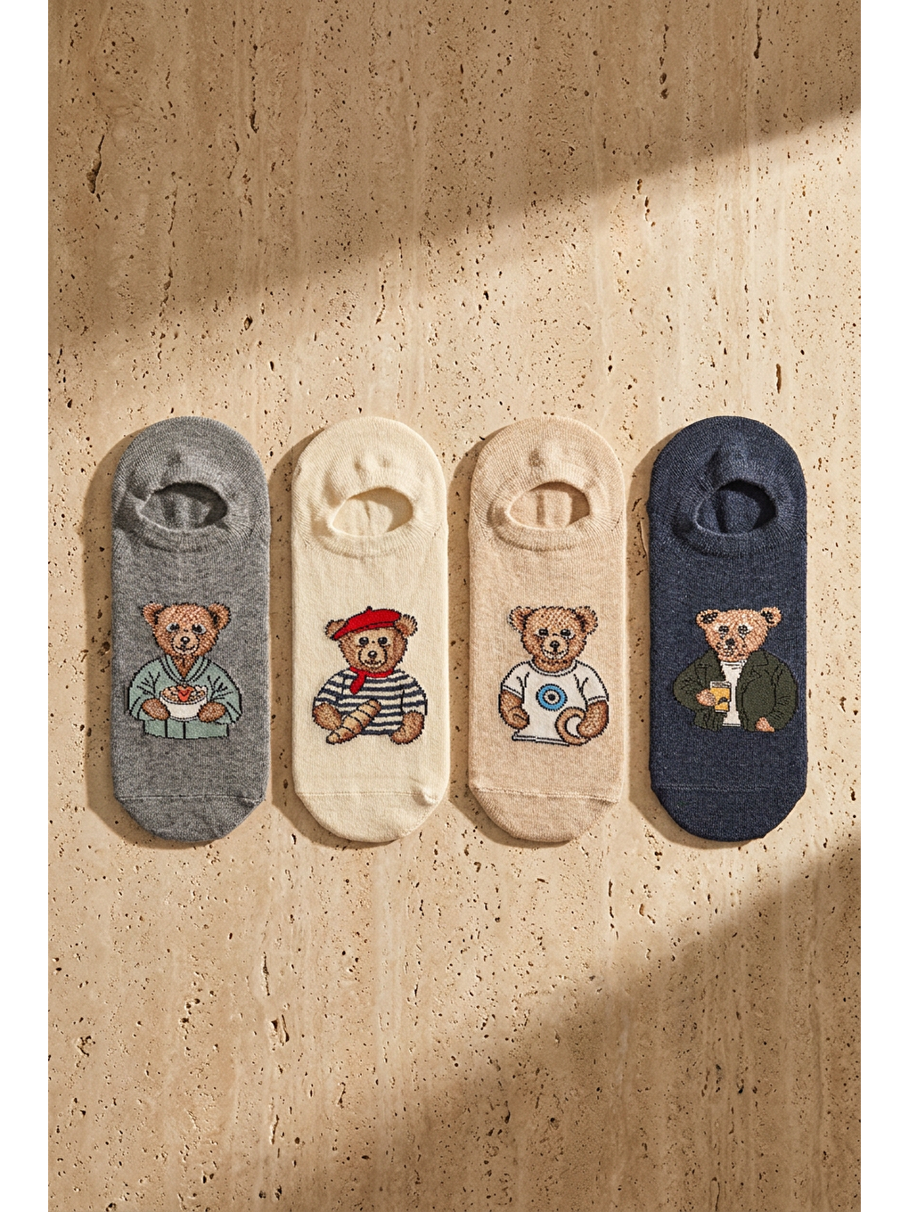 Karışık Unisex 4'lü Teddy Desenli Görünmez Çorap