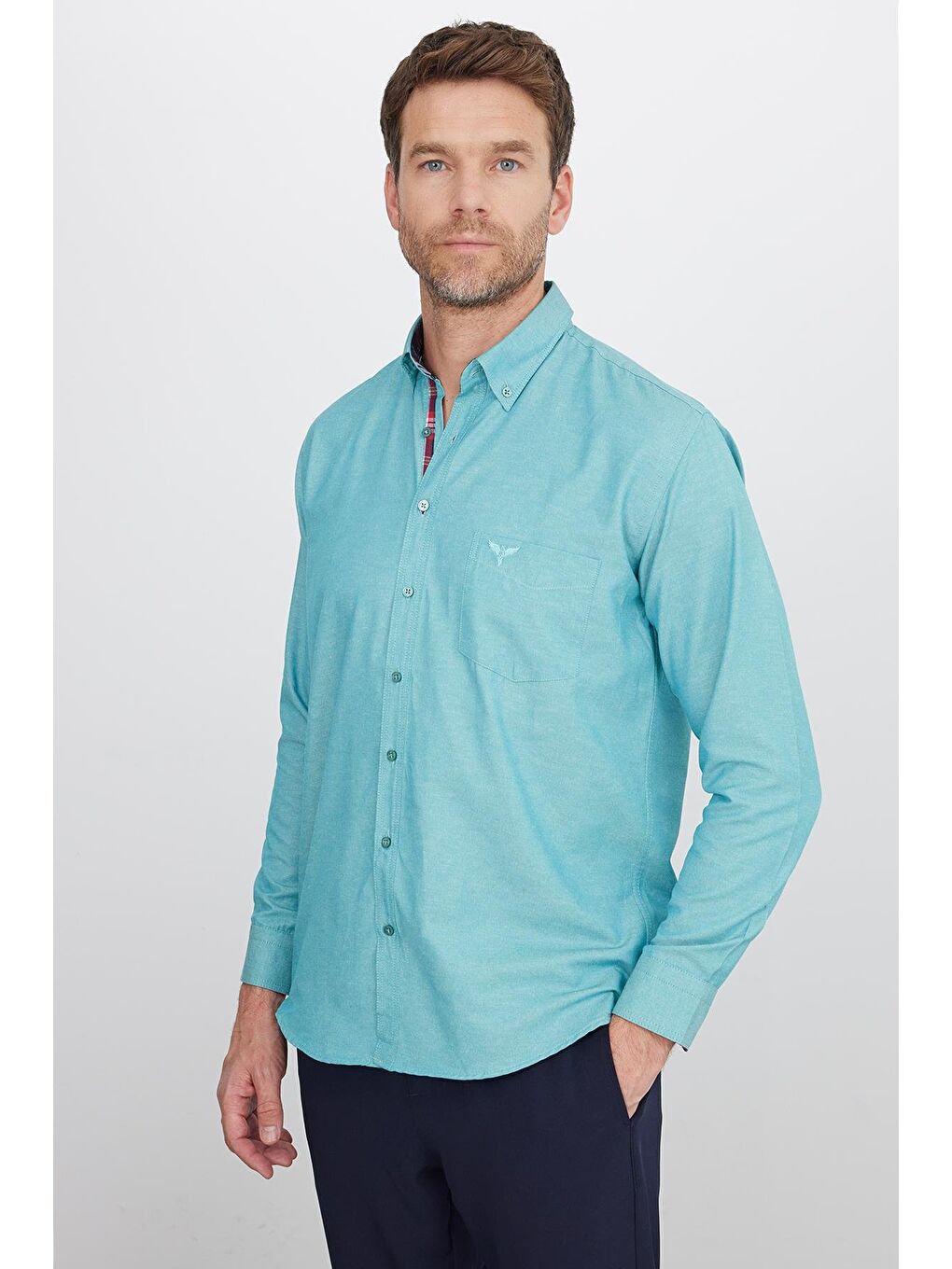 Erkek Regular Fit Klasik Kesim Pamuklu Oxford Doku Tek Cepli Turkuaz Düğmeli Yaka Gömlek-3
