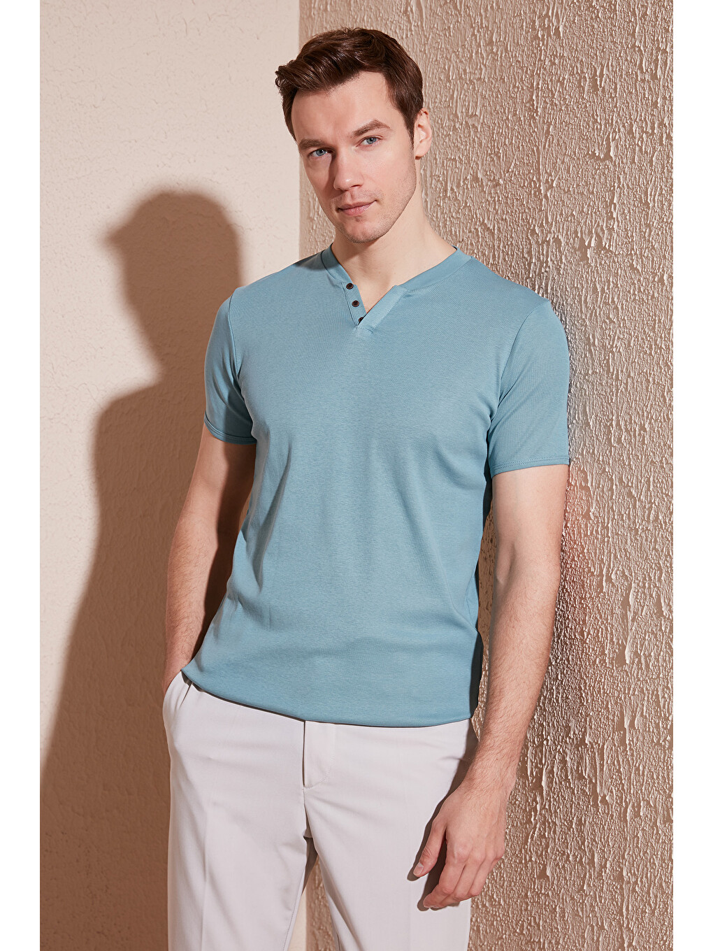 Mavi % 100 Pamuklu V Yaka Slim Fit Tişört 5902122