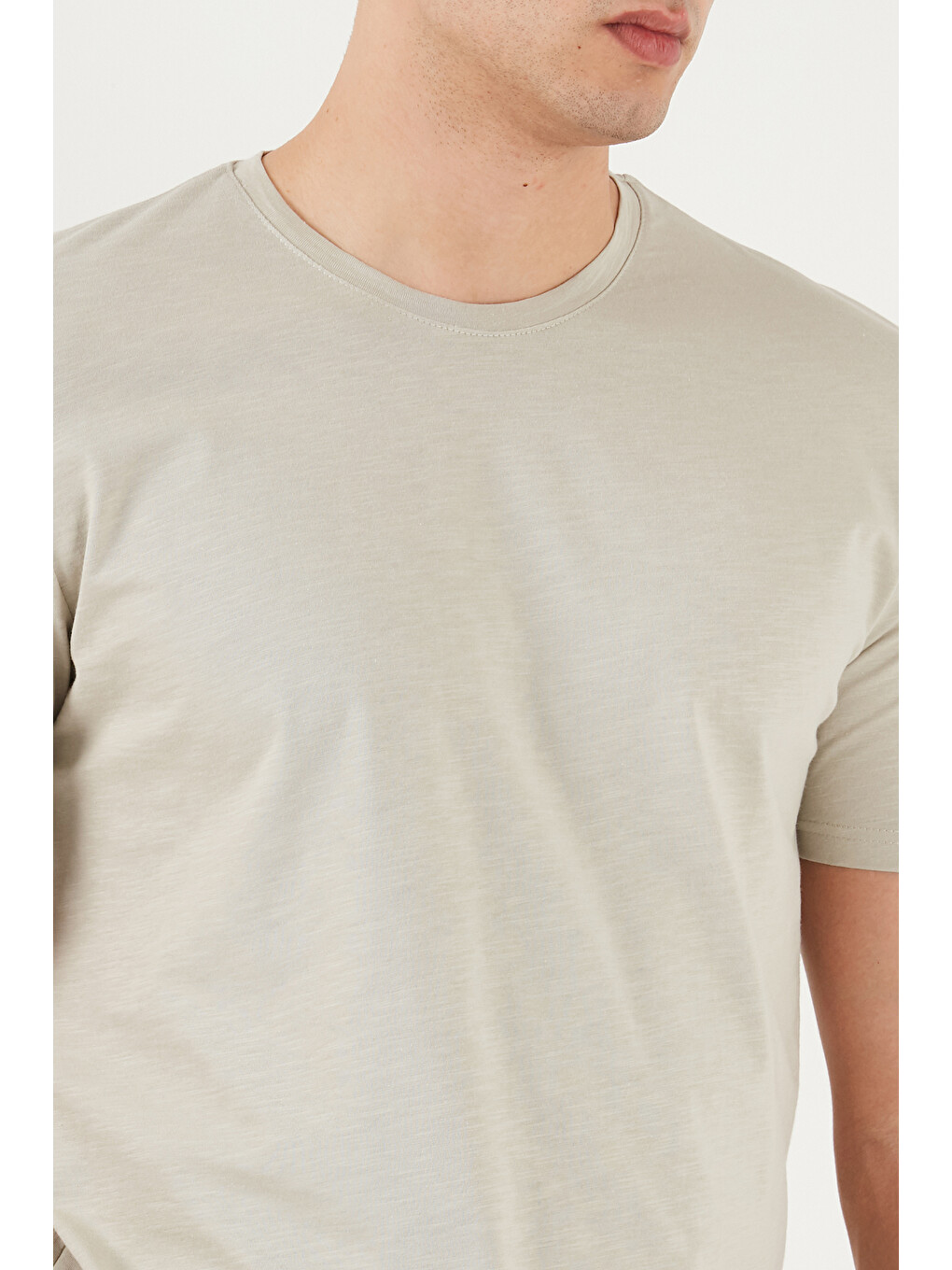 Bej Bisiklet Yaka % 100 Pamuk Slim Fit Basic Erkek Tişört 59020001-5