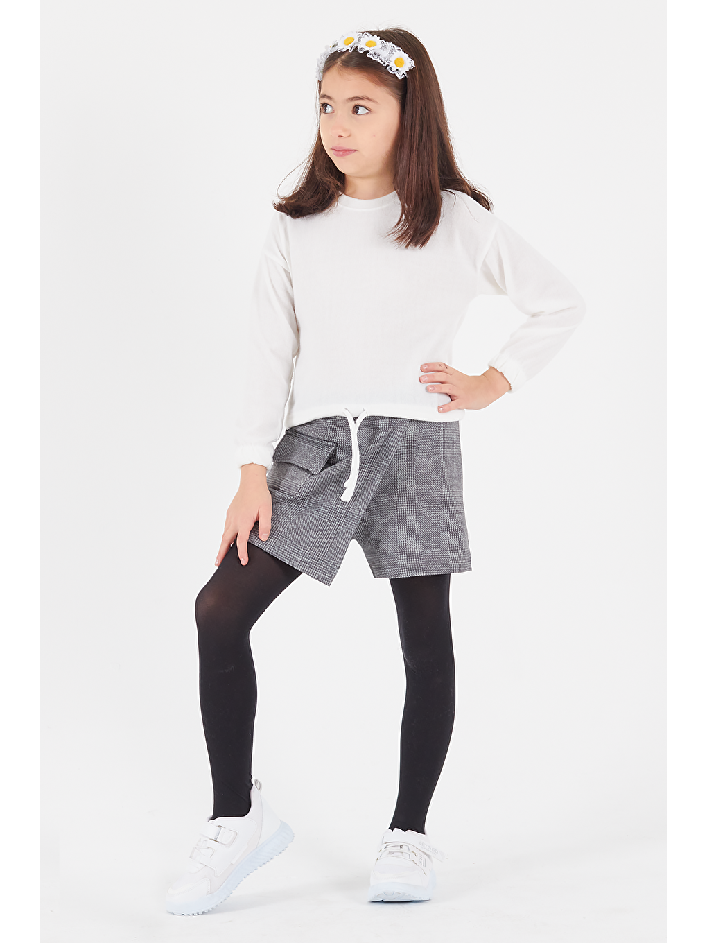 Beyaz Kız Çocuk Etekli Bluzlu Takım 4-12 Yaş 14636-1