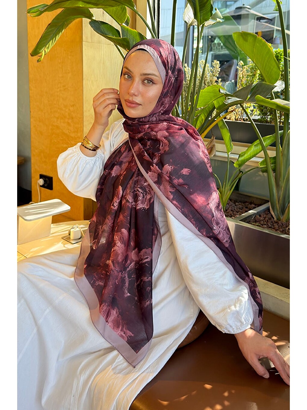 Gül Çiçek Desen Lara Soft Şal Koyu Bordo-1
