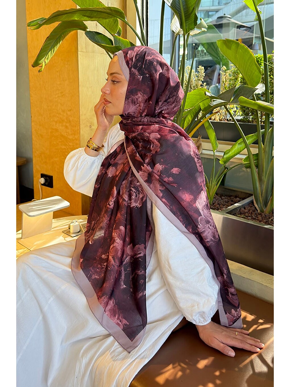 Gül Çiçek Desen Lara Soft Şal Koyu Bordo-3