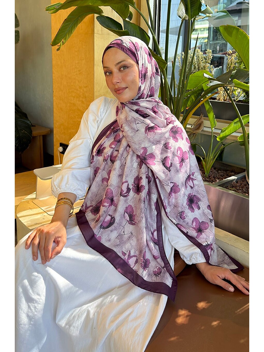 Çiçek Desen Lara Soft Şal Mürdüm-1