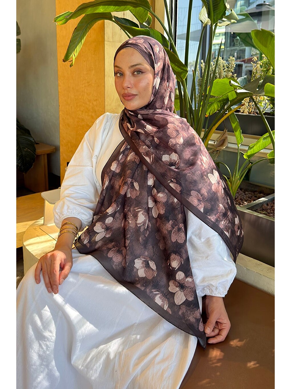 Çiçek Desen Lara Soft Şal Acı Kahverengi-1