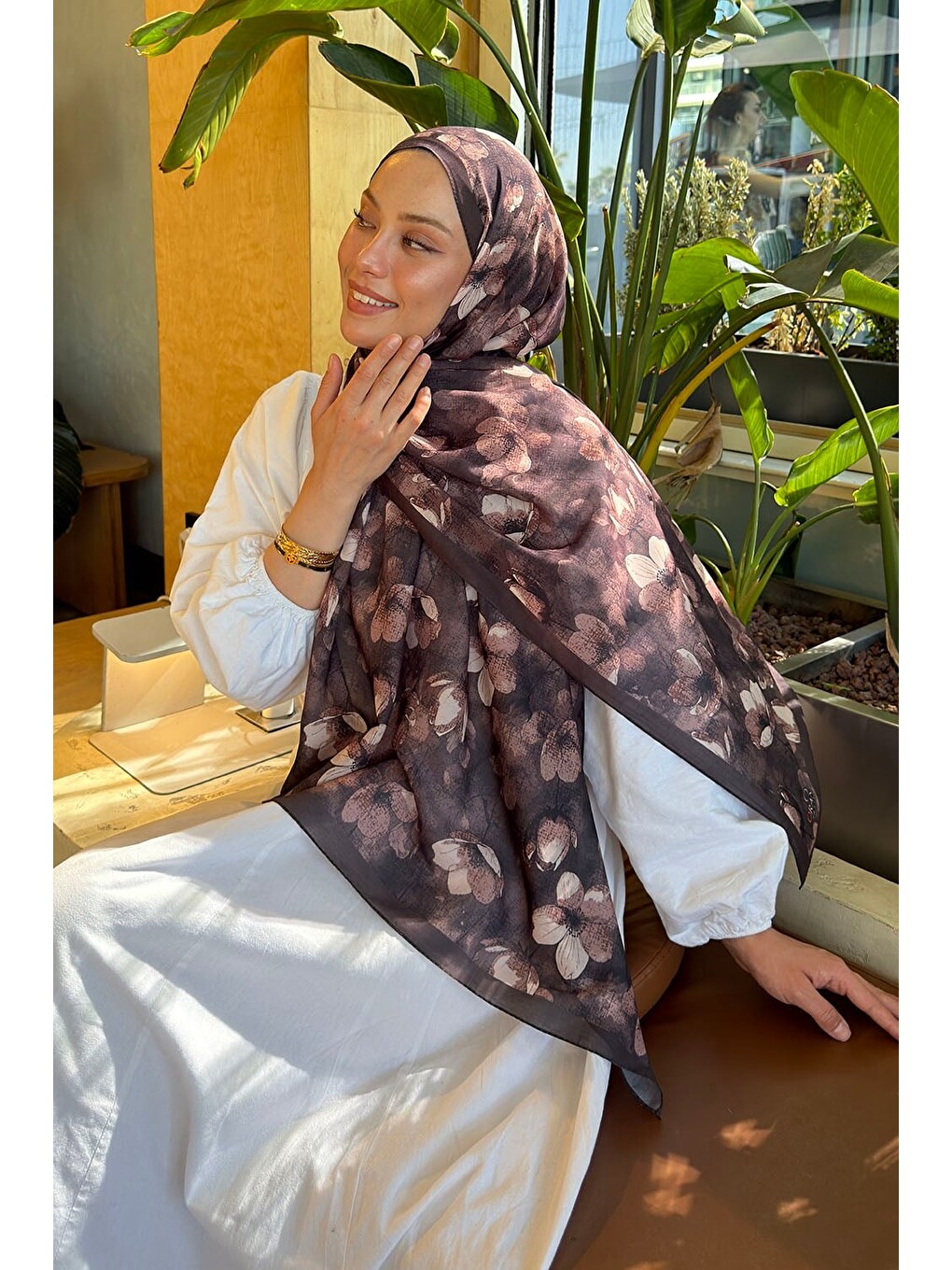 Çiçek Desen Lara Soft Şal Acı Kahverengi-2