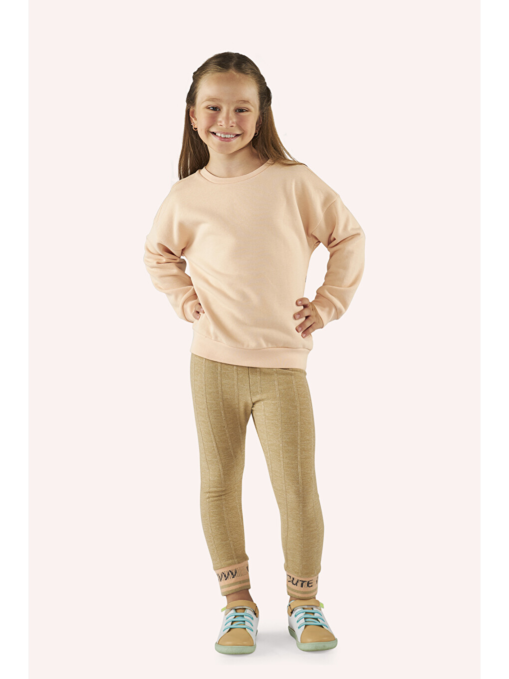 Pembe Kız Çocuk Sırtı Baskı Detaylı Somon Sweatshirt