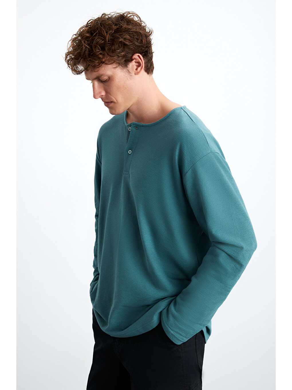 Lorenzo Erkek Özel Rustik Dokulu %100 Organik Pamuk Düğme Detaylı Regular Yeşil Sweatshirt-2