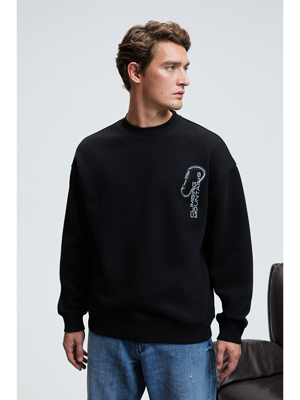 Alden Erkek Yuvarlak Yaka Göğsü Ve Sırtı Baskılı Relaxed Fit Siyah Sweatshirt-3