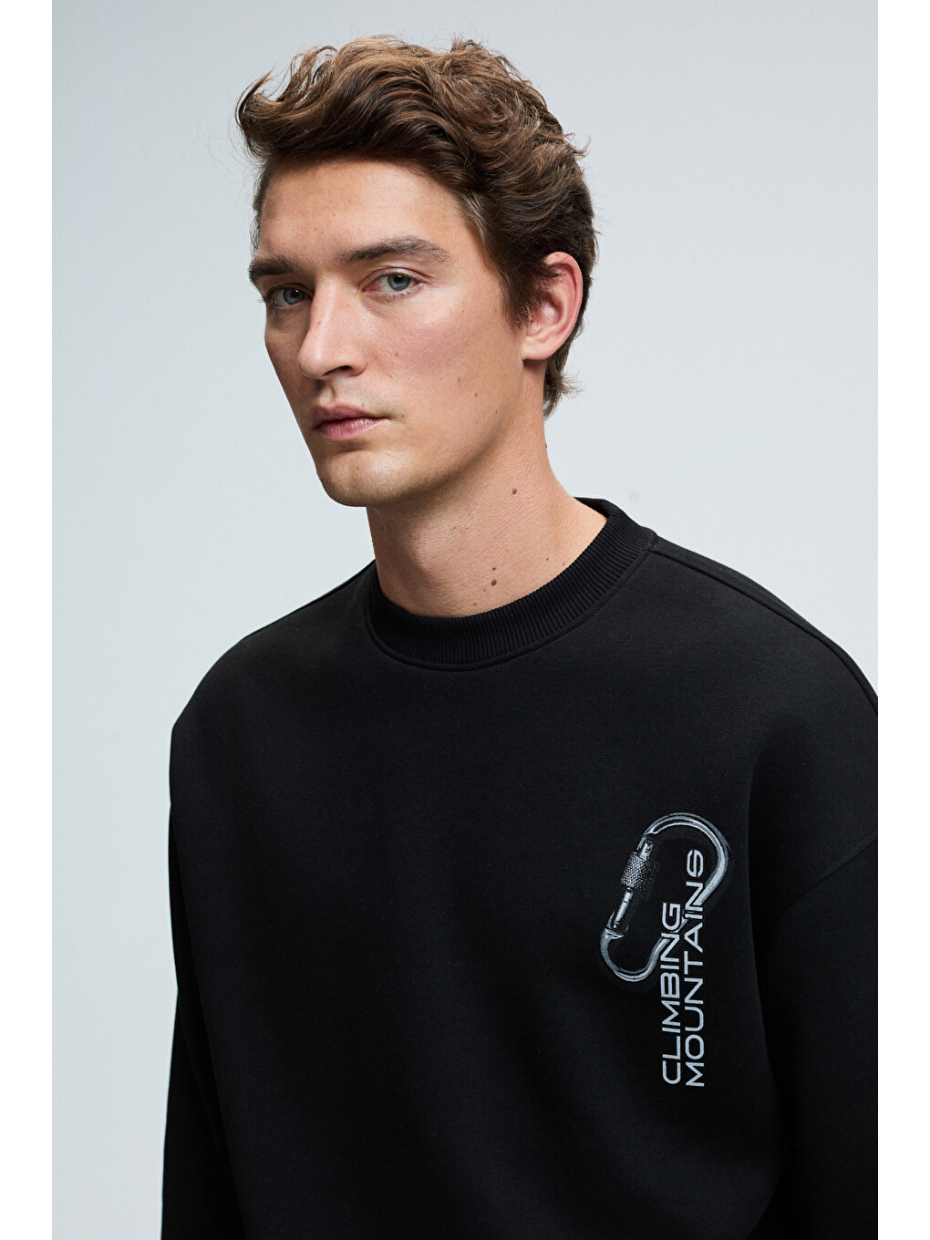 Alden Erkek Yuvarlak Yaka Göğsü Ve Sırtı Baskılı Relaxed Fit Siyah Sweatshirt-4