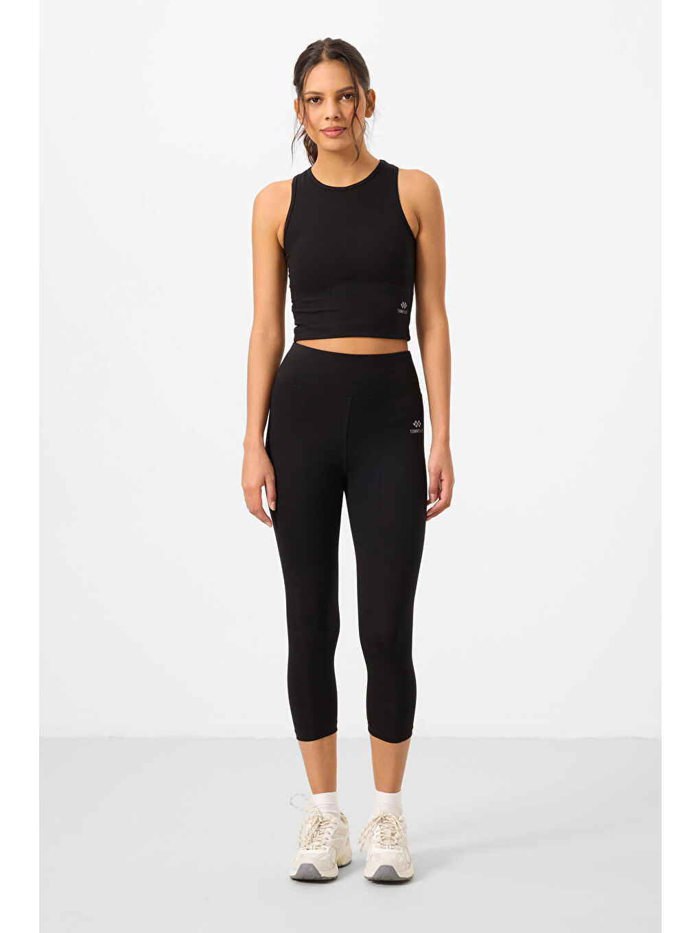 Siyah Yüksek Bel Kapri-Crop Atlet Slim Fit Kadın Tayt Takım - 95284-3