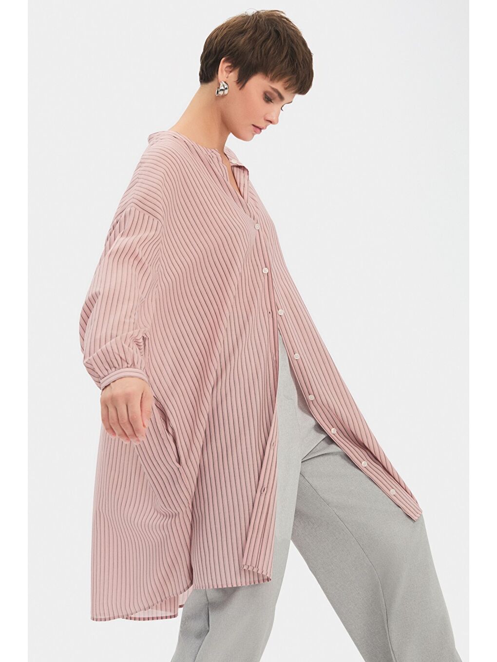 Kadın Exclusive Geniş Kalıp Pembe Hakim Yaka Çizgili %100 Pamuk Gömlek Elbise-2