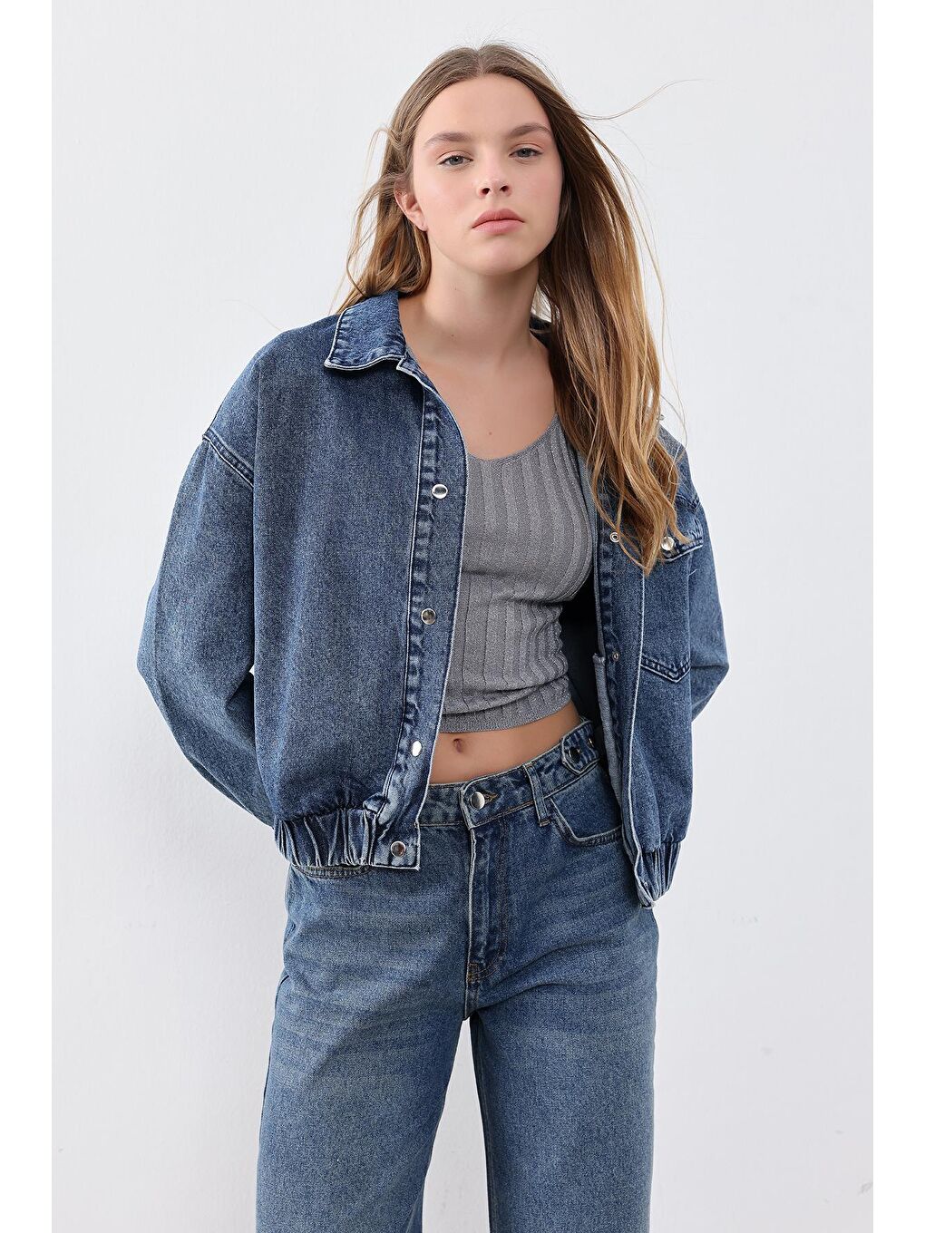 Pieces of Melon Koyu Mavi Cep Detaylı Denim Bomber Ceket - 4