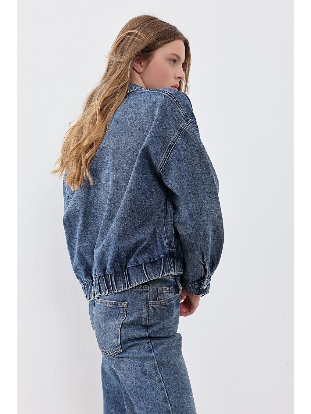 Pieces of Melon Koyu Mavi Cep Detaylı Denim Bomber Ceket - 5