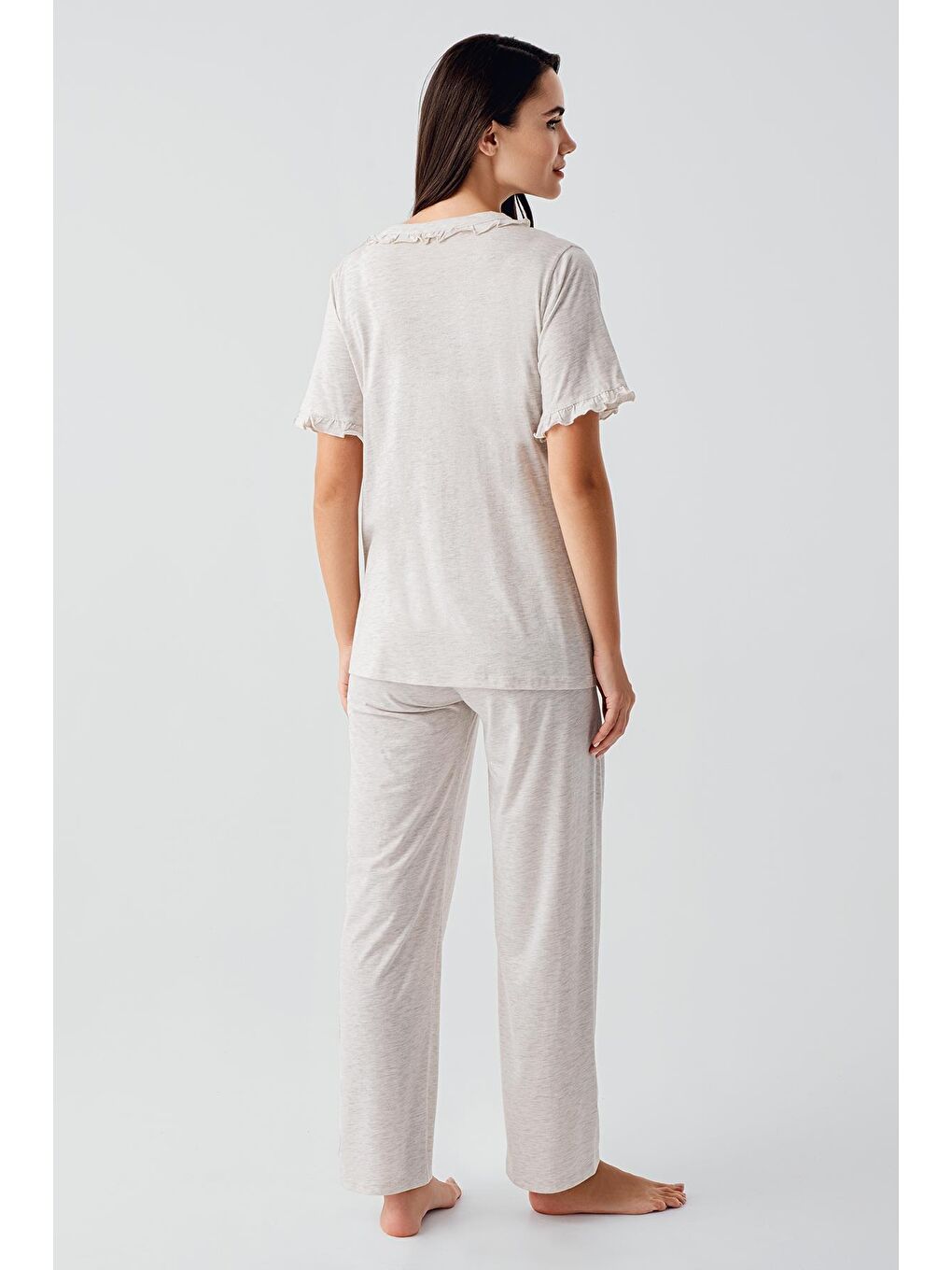 Bej Kısa Kollu Düğmeli Esnek Pamuklu Kumaş Hamile Pijama Takım 17200