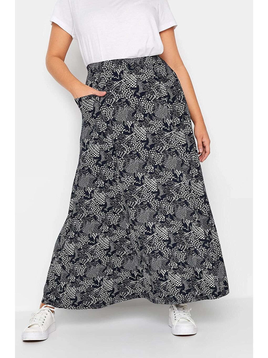 Lacivert Büyük Beden Cep Detaylı Desenli Beli Lastikli Uzun Kesim Etek 160234-1