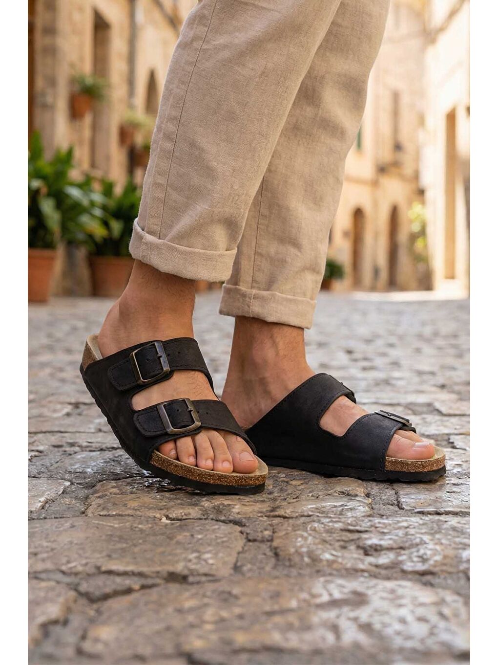 Siyah Yazlık Mantar Taban İki Toka Erkek Terlik