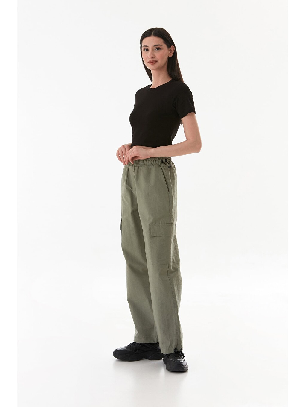 Haki Beli Lastikli Paraşüt Kumaş Stoperli Jogger Pantolon-2