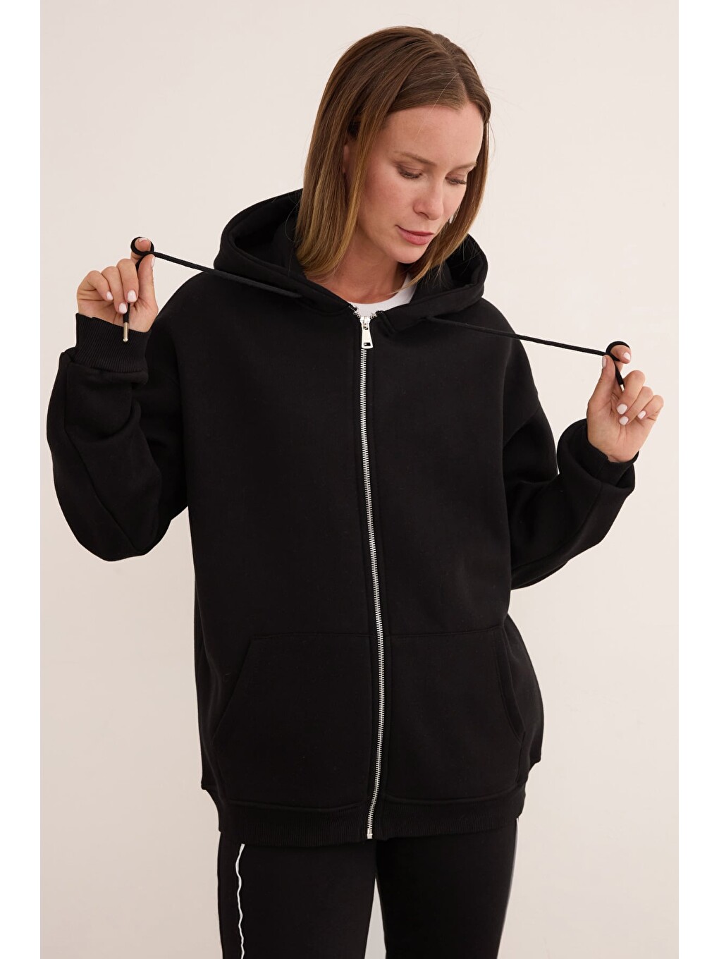 Siyah Basic Fermuarlı Kapüşonlu Oversize Sweatshirt-4