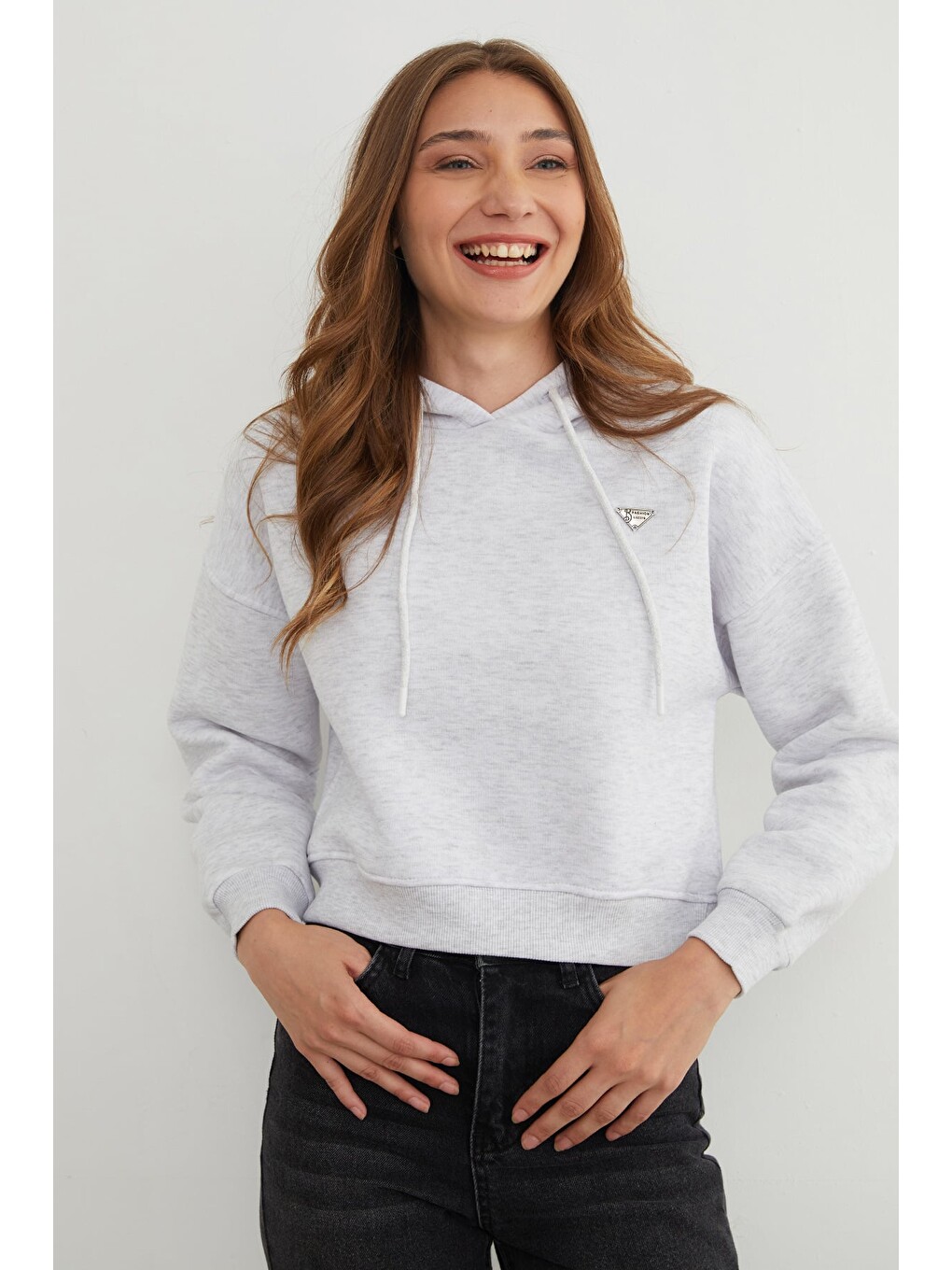 Gri 3 İplik Üçgen Metal Armalı Kapüşonlu Sweatshirt-2