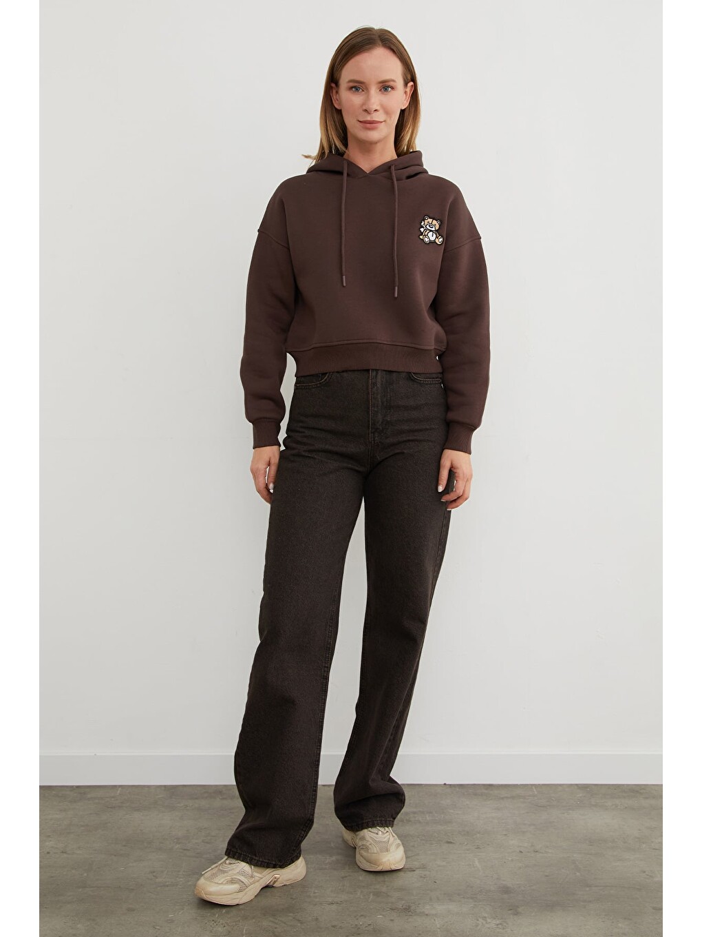 Kahverengi 3 İplik Ayıcık Nakışlı Kapüşonlu Sweatshirt-4