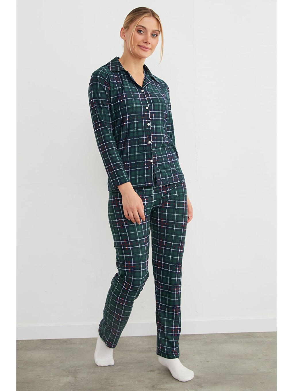 Yeşil Çizgili Süet Pijama Takımı