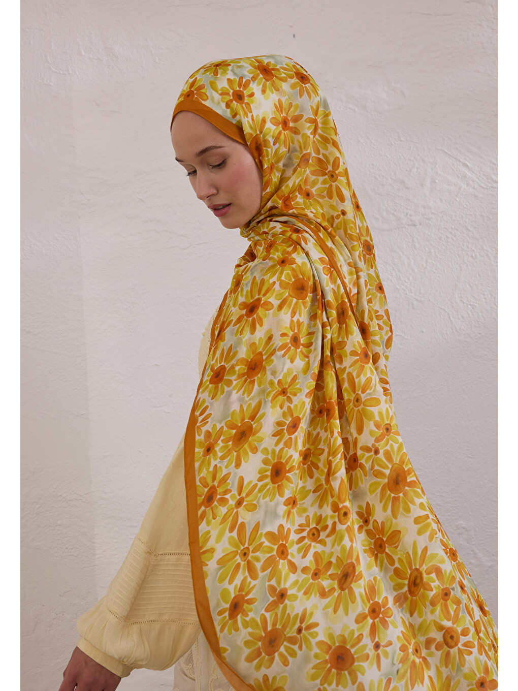 Sarı Sunflower Desen Rami Şal Işığı