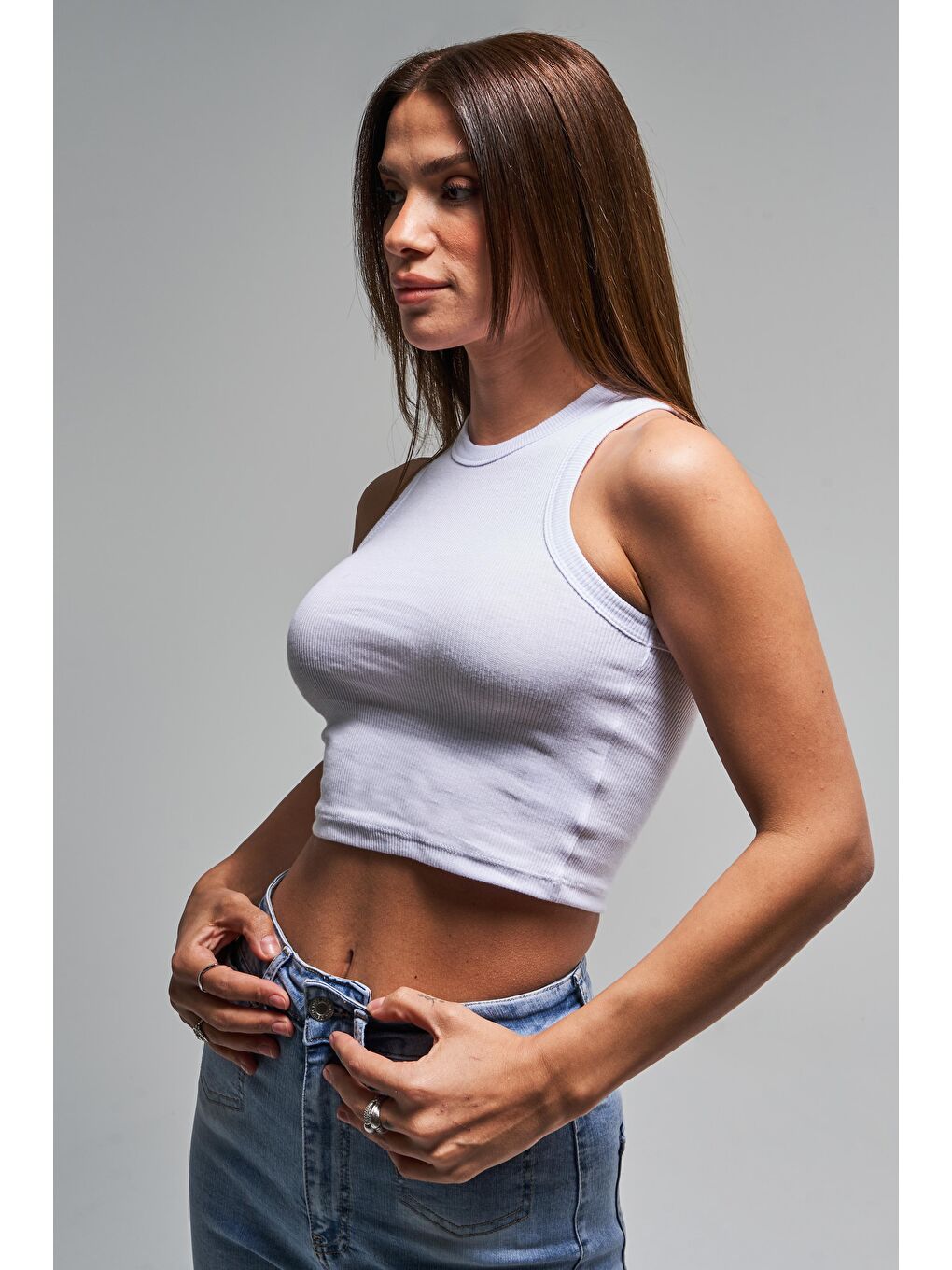 Kadın Beyaz Renk Halter Yaka İnce Fitil Kaşkorse Crop Top-4