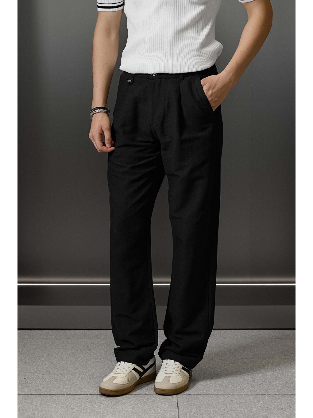 Erkek Relaxed Fit Keten Görünümlü Pantolon Siyah-4