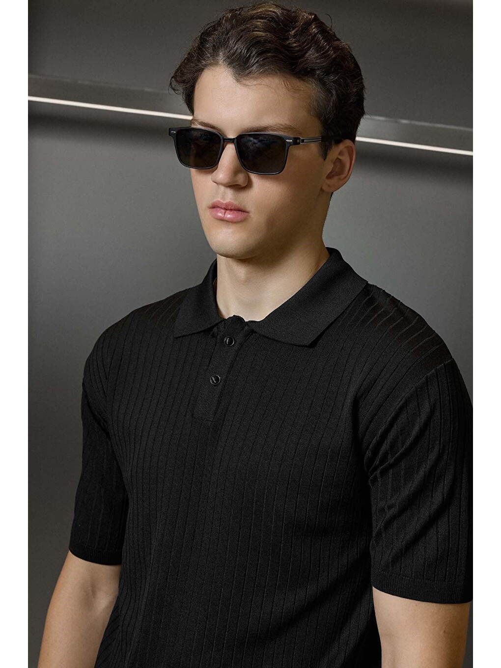 Erkek Relaxed Fit Fitilli Triko Polo Yaka Tişört Siyah-3