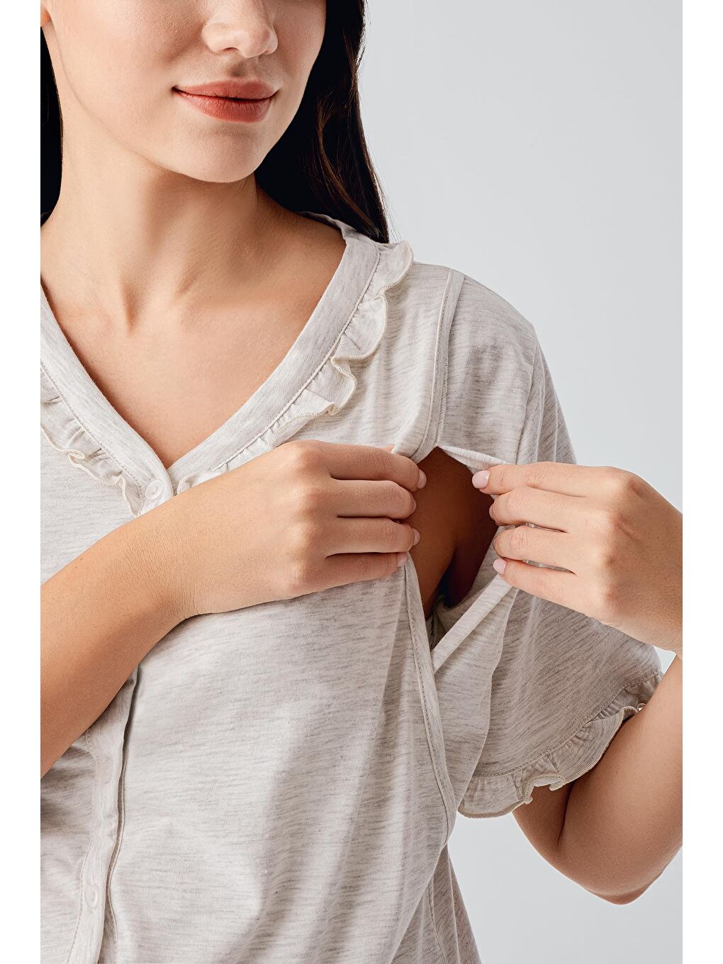 Bej Kısa Kollu Düğmeli Esnek Pamuklu Kumaş Hamile Pijama Takım 17200-4