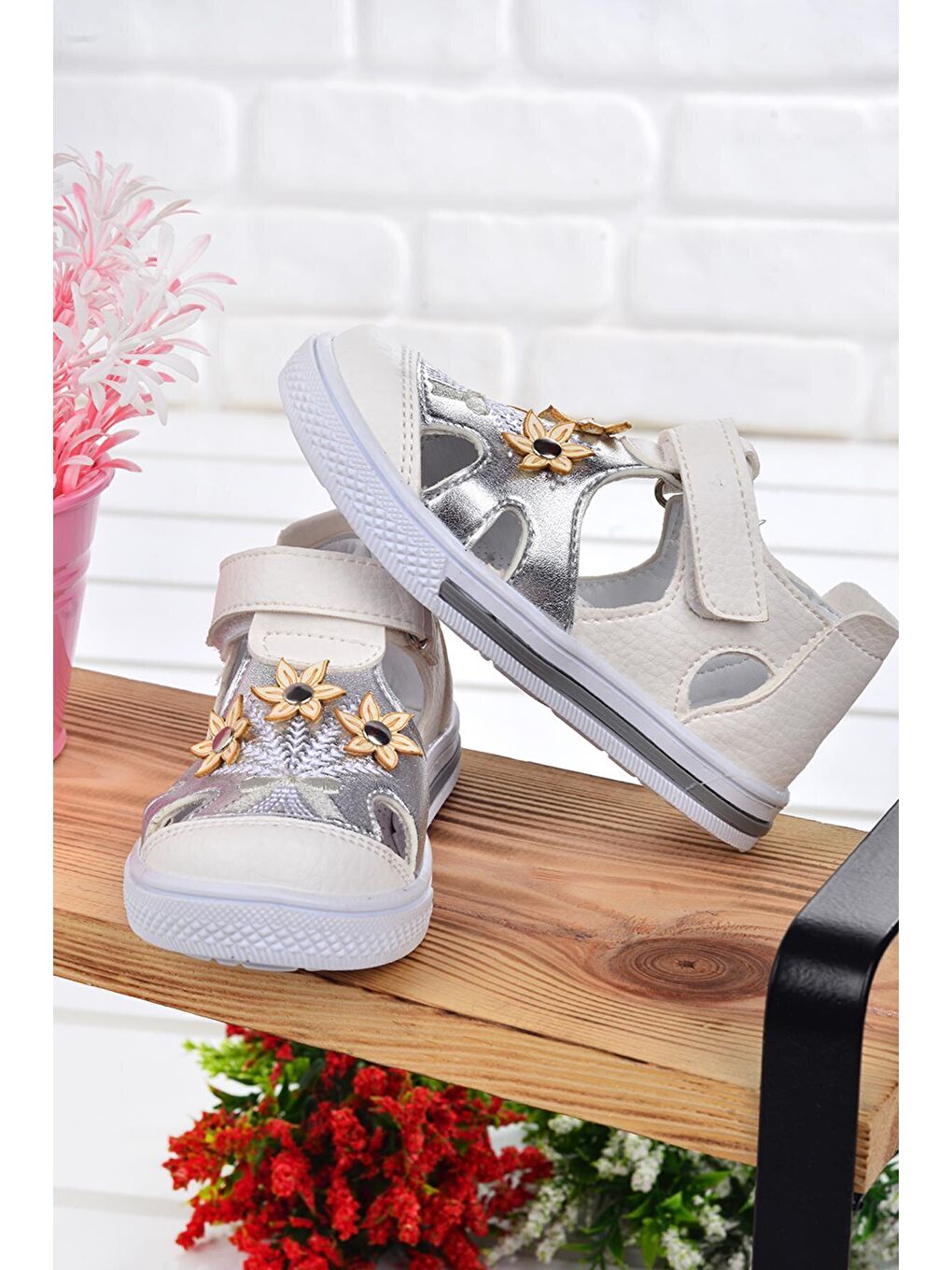 Beyaz Günlük Kız Çocuk Sandalet Şb 2211-16