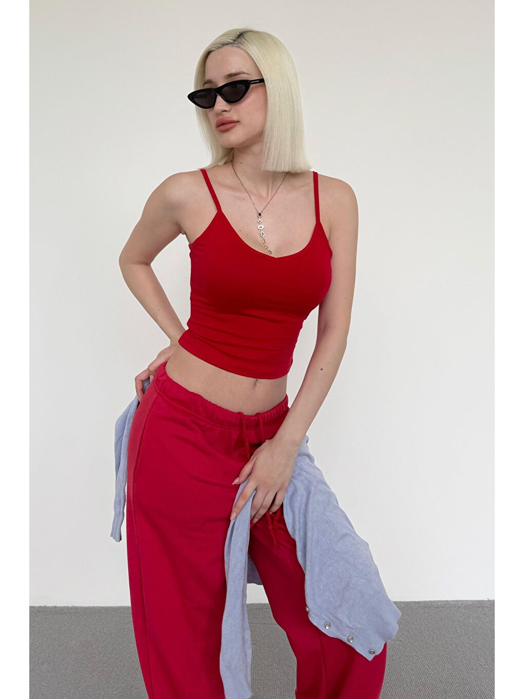 Kırmızı Askılı V Yaka Atlet Mg2454-6