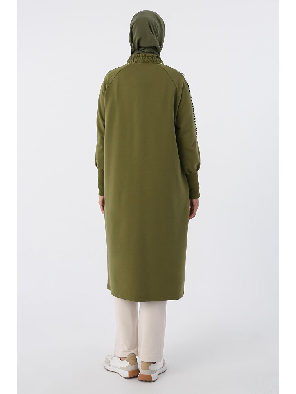 Haki Baskılı Garnili Yakası Lastikli Uzun Sweat Hırka-3