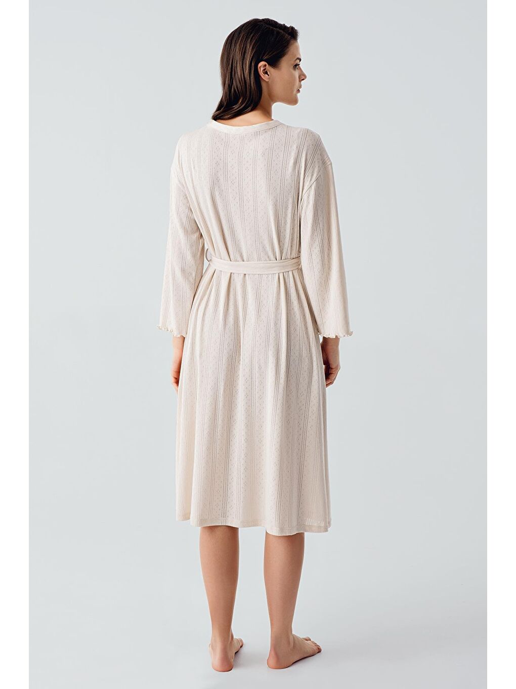 Bej Uzun Kollu Ajurlu Esnek Pamuklu Sabahlık 17508-1