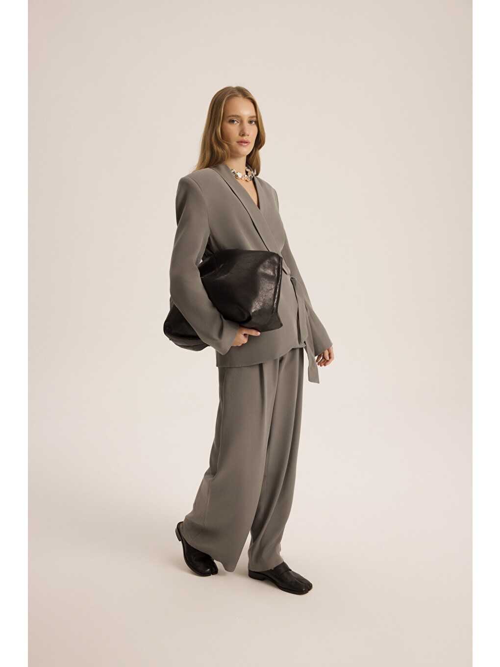 Mirelka Bağlamalı Gri Blazer Pantolon Takım-3