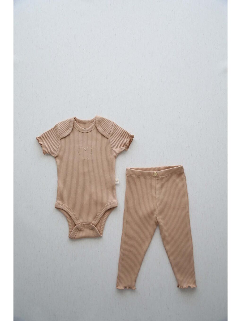 Bej Kalp Nakışlı Fitilli Kısa Kollu Body Tayt Set-7