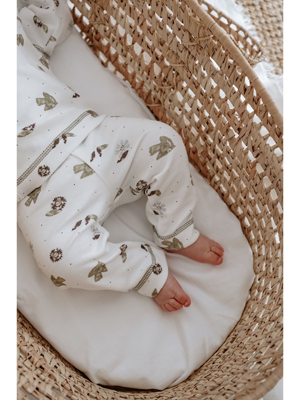 Beyaz Kuş Baskılı Pure Hug Serisi Kruvaze 3'lü Takım-9