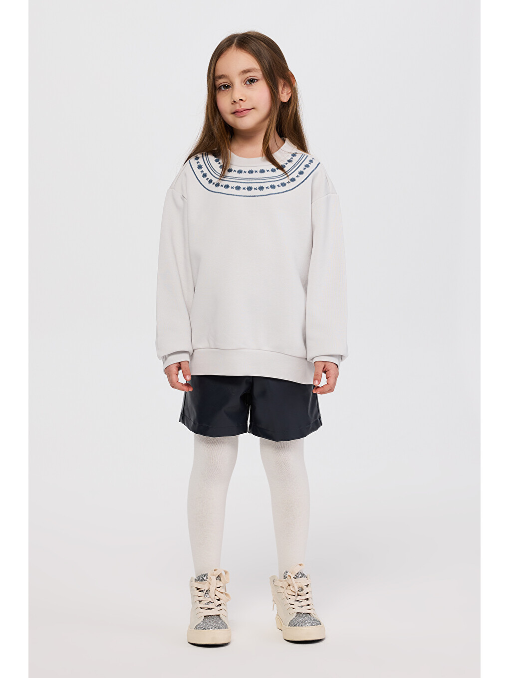 Kız Çocuk Nakışlı Gri Sweatshirt