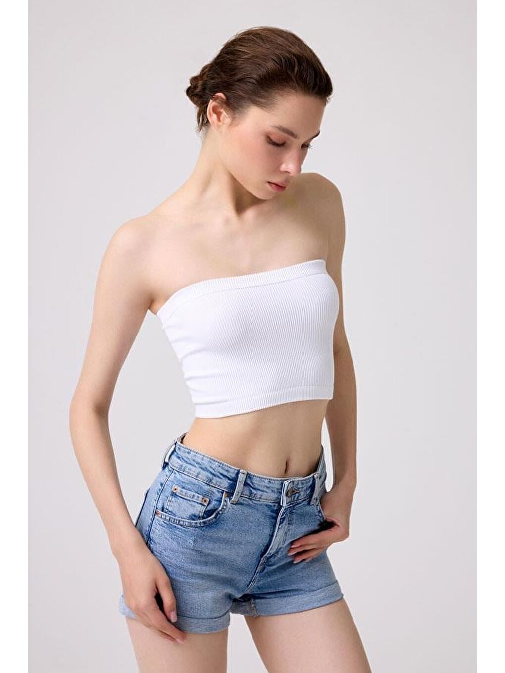 Premium - Kadın Beyaz Seamless Straplez Crop Top Büstiyer-2